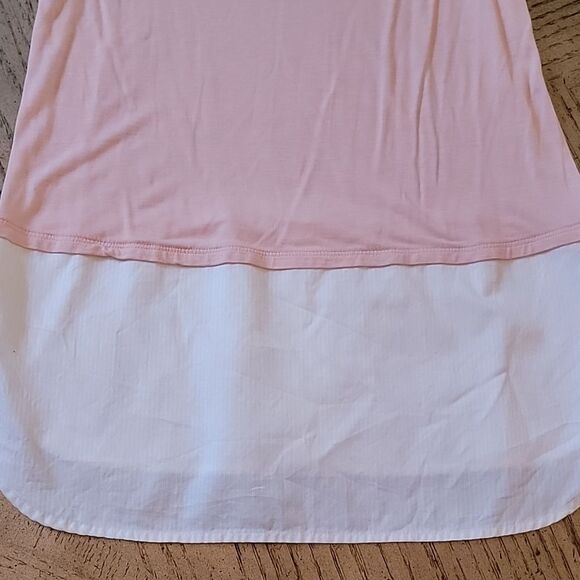 BCBGMAXAZRIA pink and white sleeveless top XXS fit a size S too - Picture 7 of 8